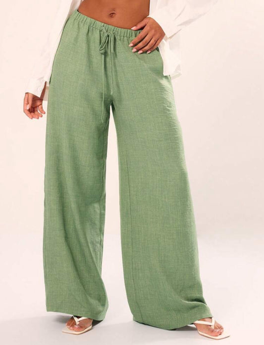 Pantalon verde con textura de lino