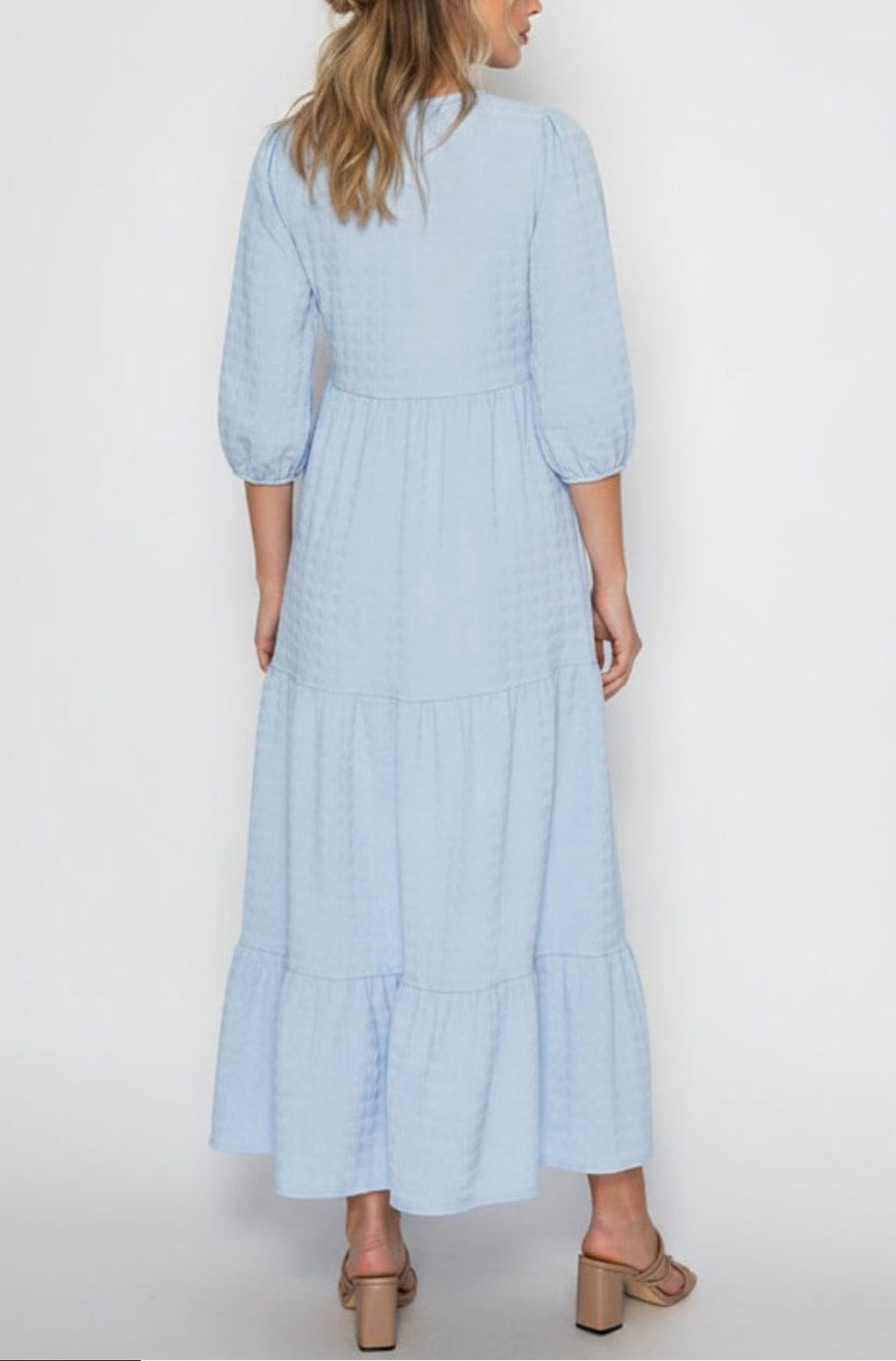 Vestido azul celeste plus con bolsillos