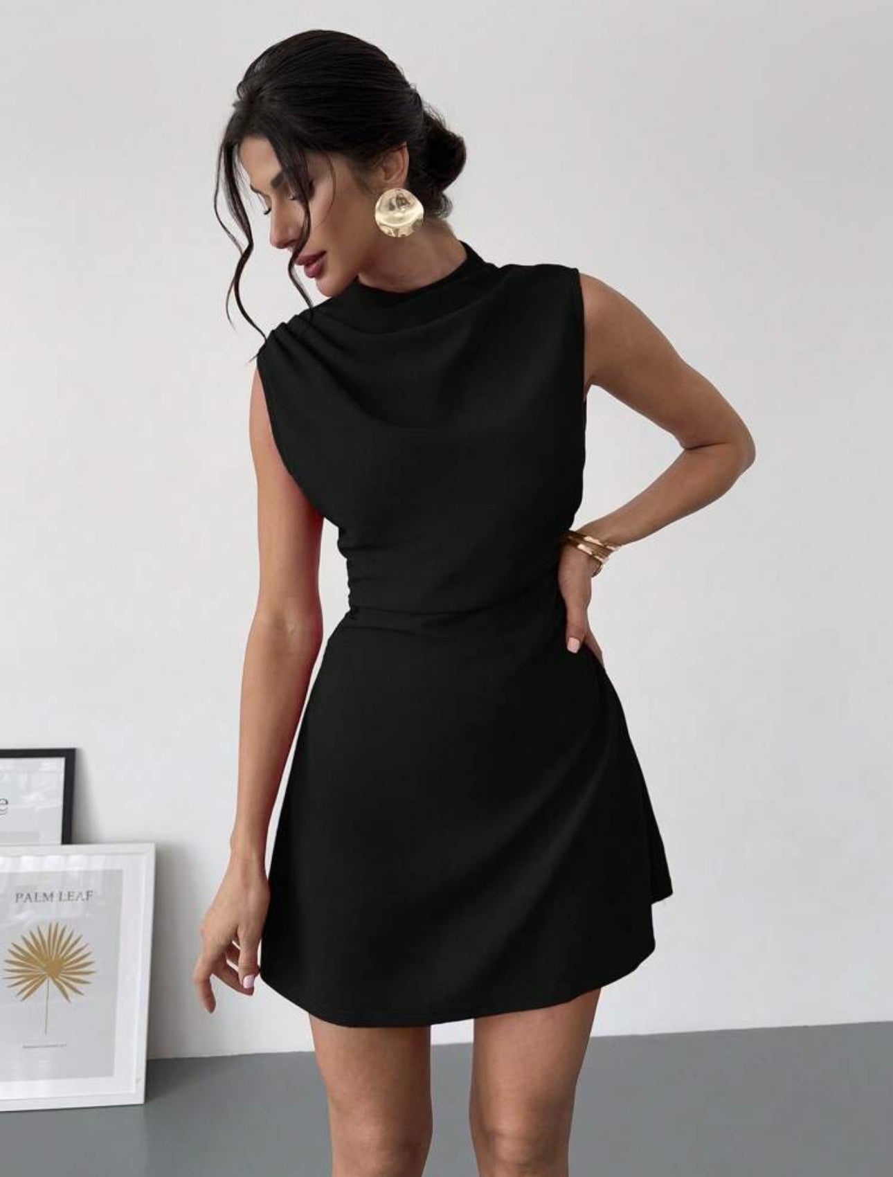 Vestido negro corto
