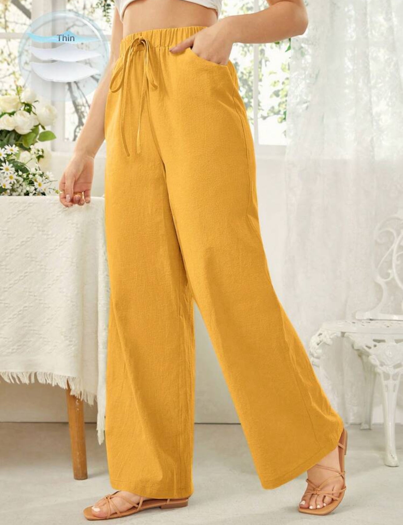 Pantalón amarillo de pierna ancha