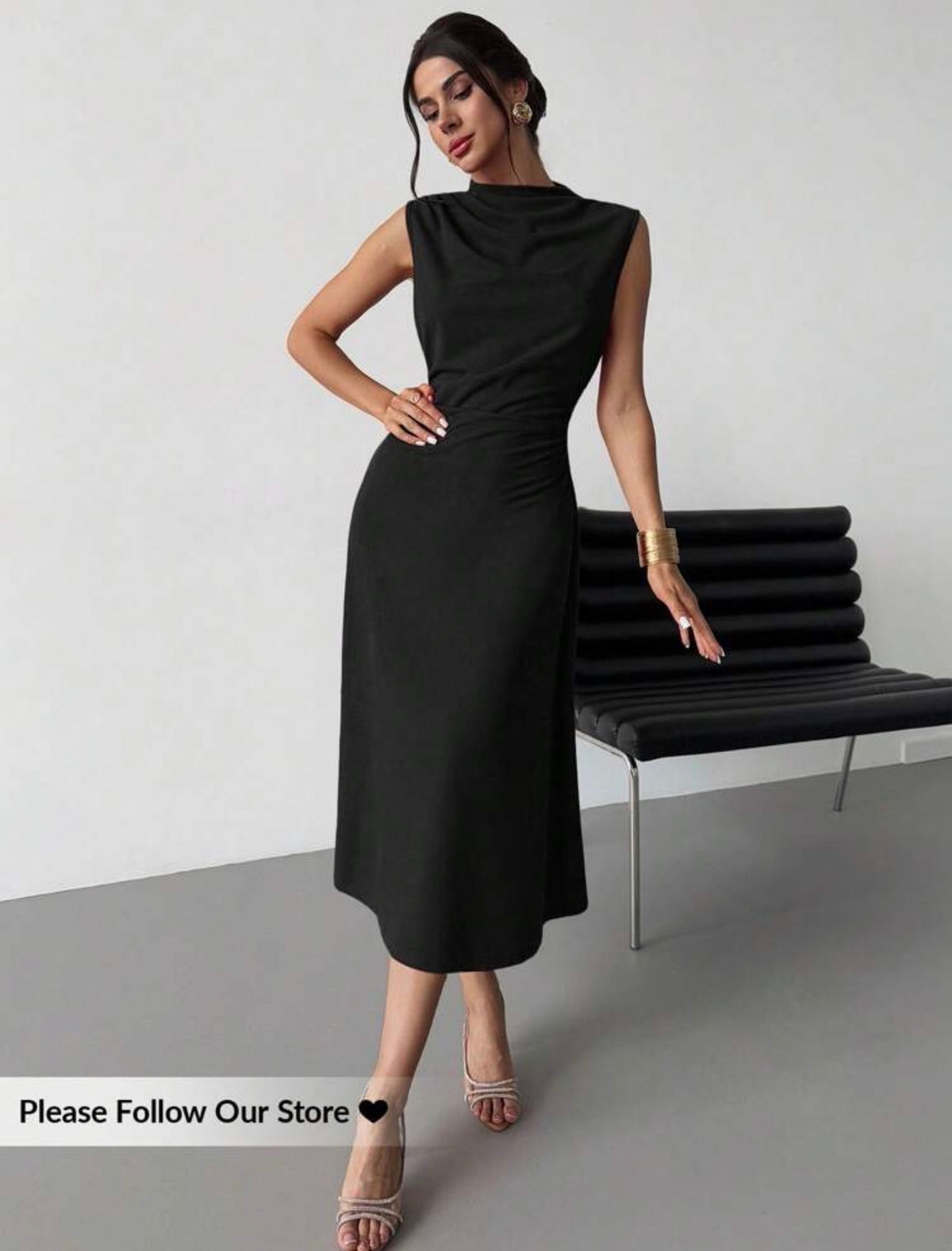 Vestido negro plisado largo