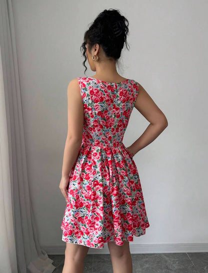 Vestido rosado corto estampado floral