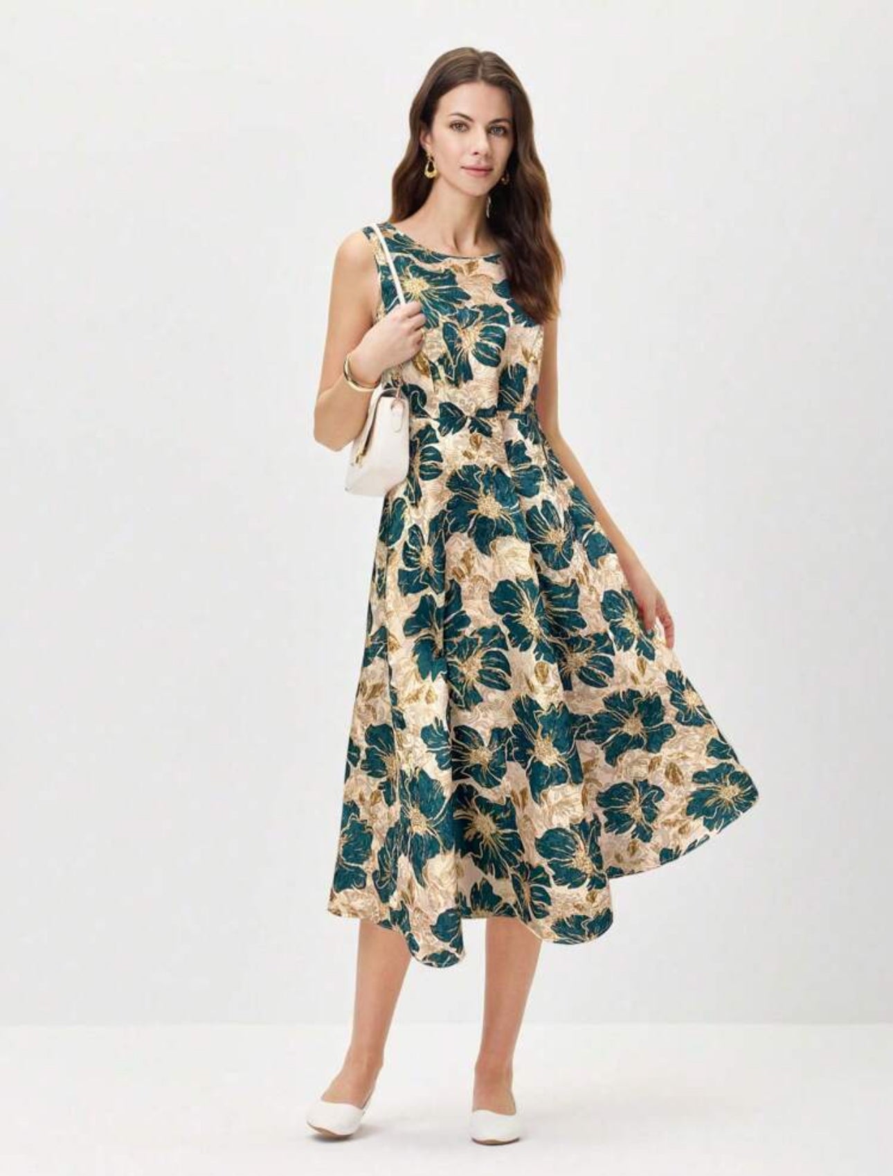 Vestido midi beige con flores verdes