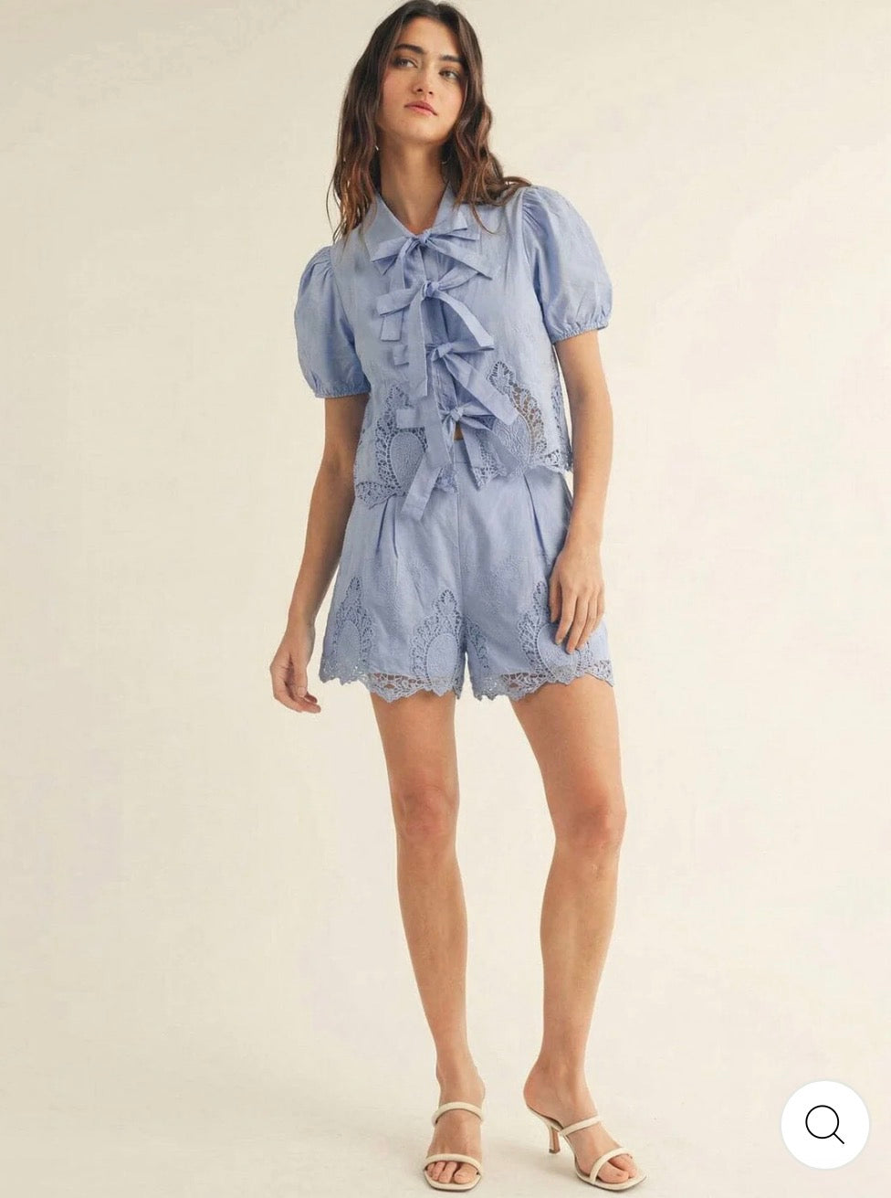 Conjunto azul de 3 piezas (dos camisas un short)