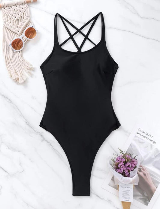 Traje de baño una pieza color negro