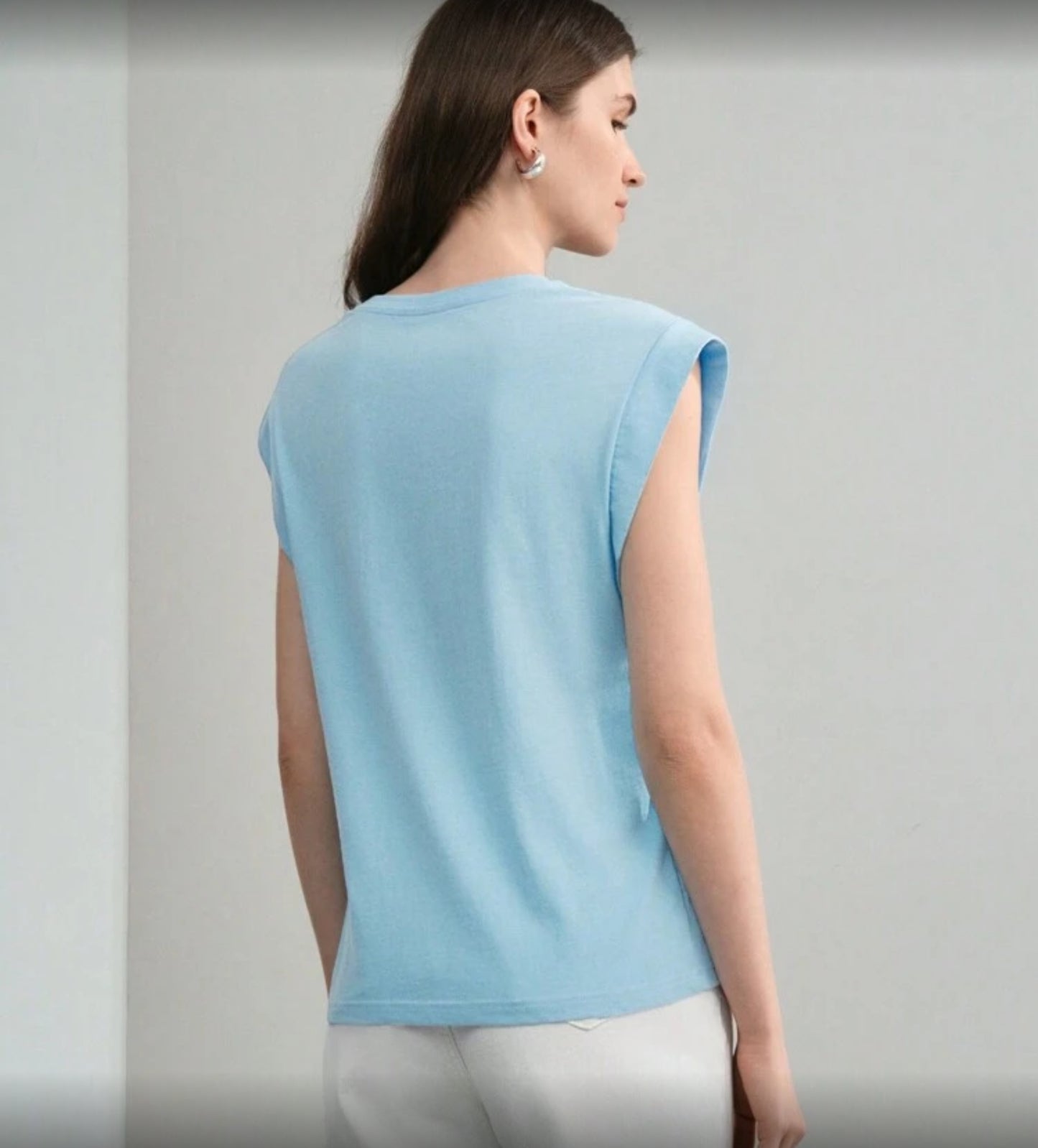 Camisa azul manga murciélago de algodón