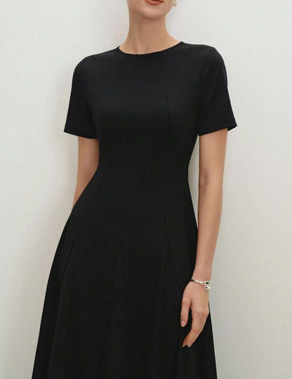 Vestido midi elegante color negro