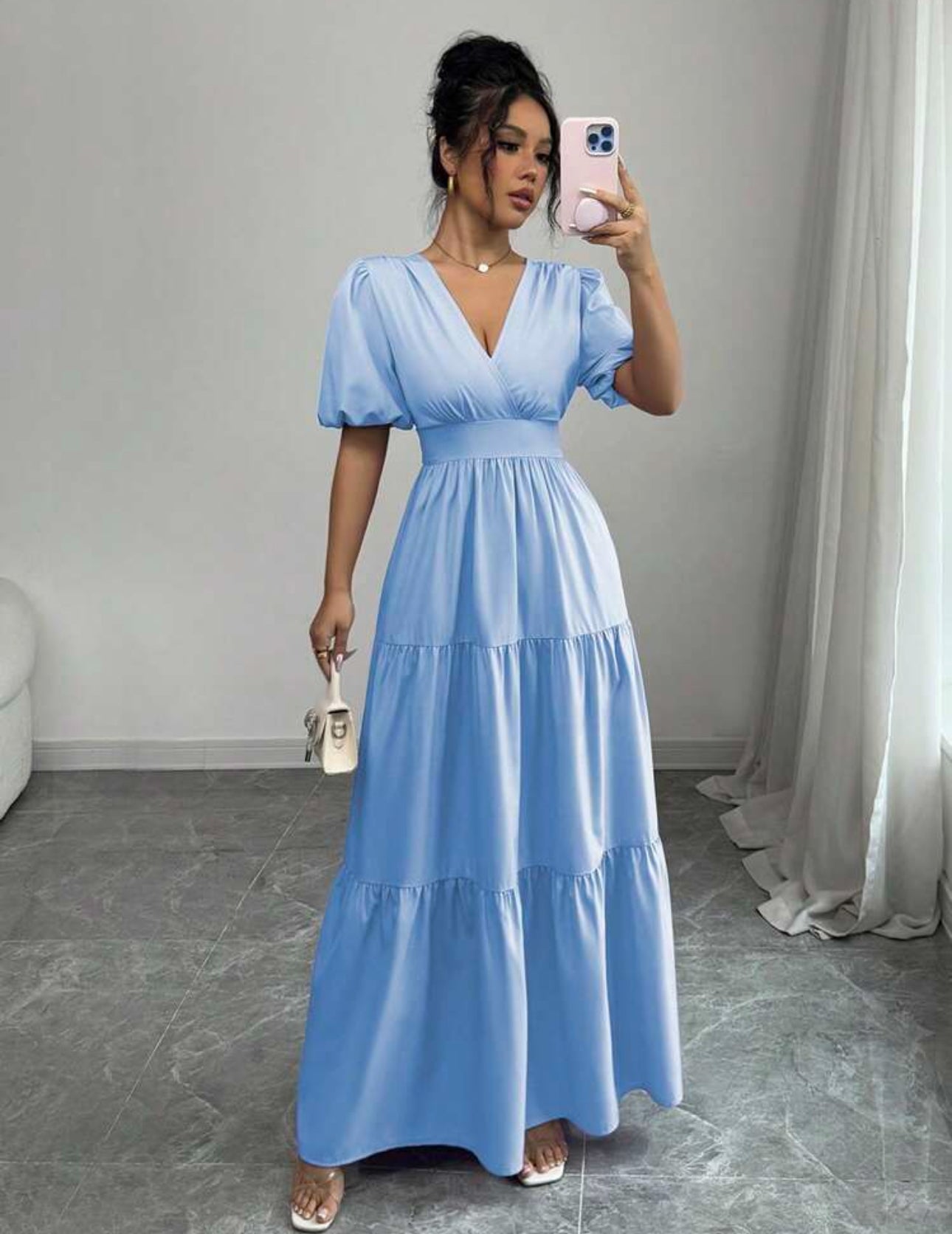 vestido azul claro largo estilo casual