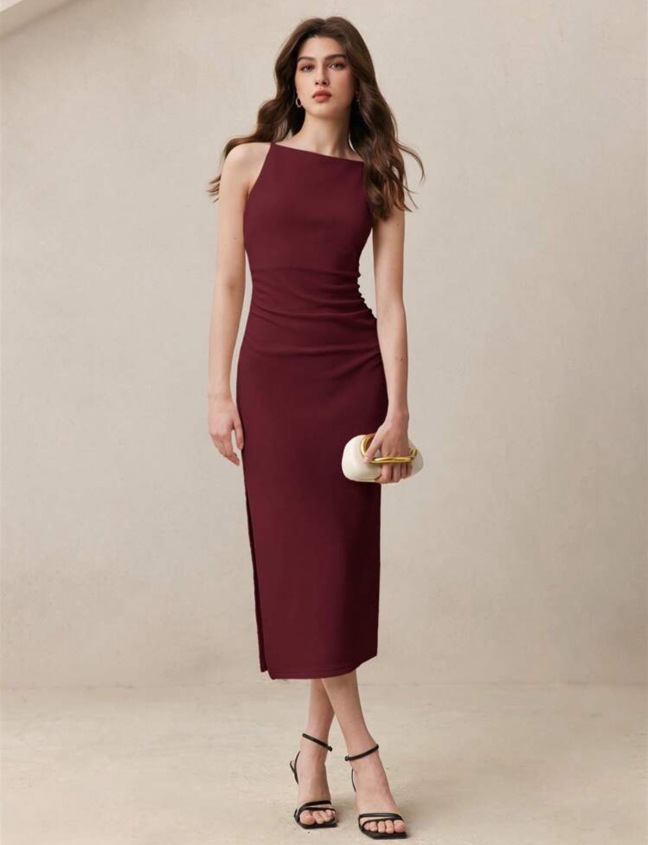 Vestido rojo burdeos largo con tirantes finos