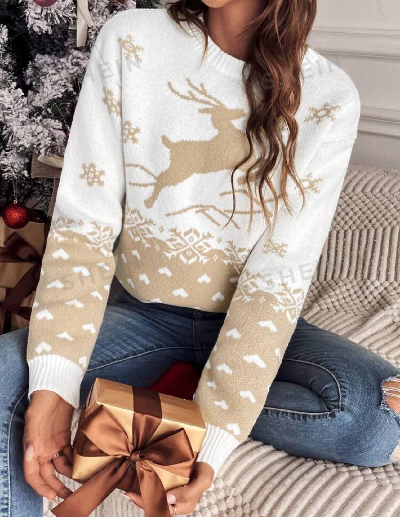 Suéter de navidad dorado reno dorado