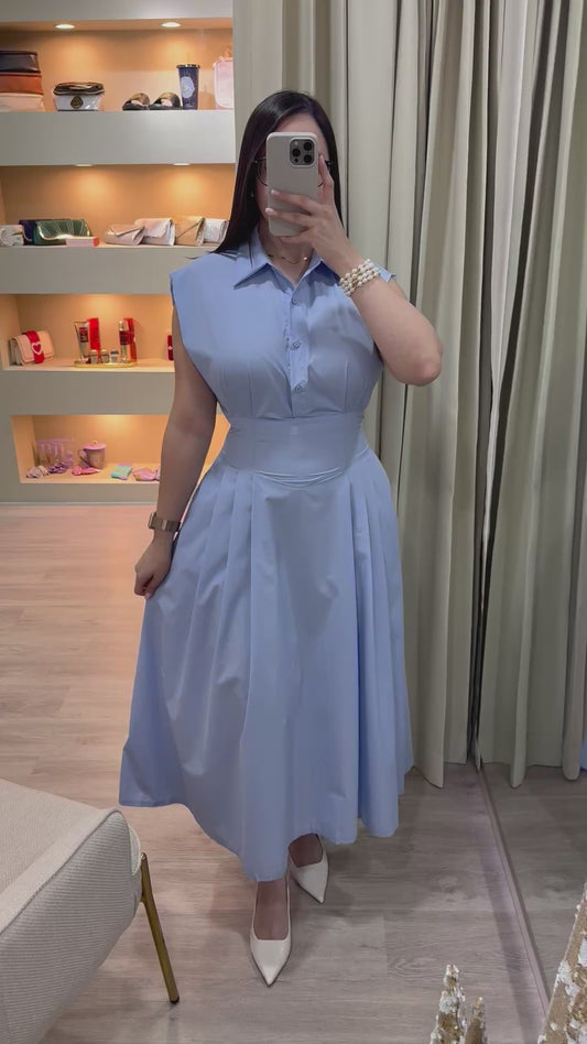 Vestido azul claro largo