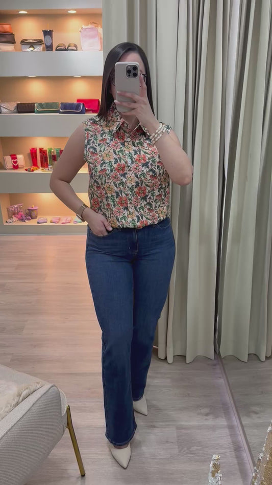 Camisa manga corta estampado floral beige, verde y anaranjado