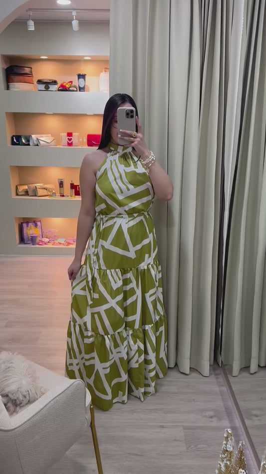 Vestido largo verde con lineas beige