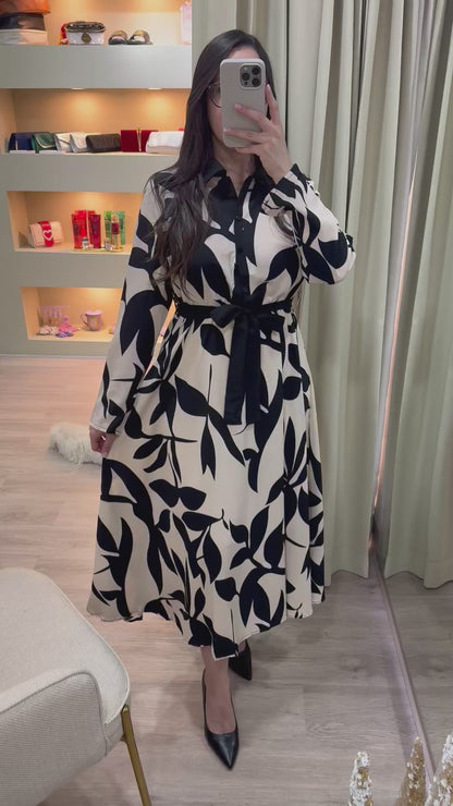 Vestido beige estampado de hojas negro