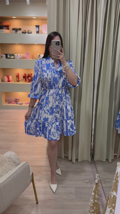 Vestido blanco y azul corto