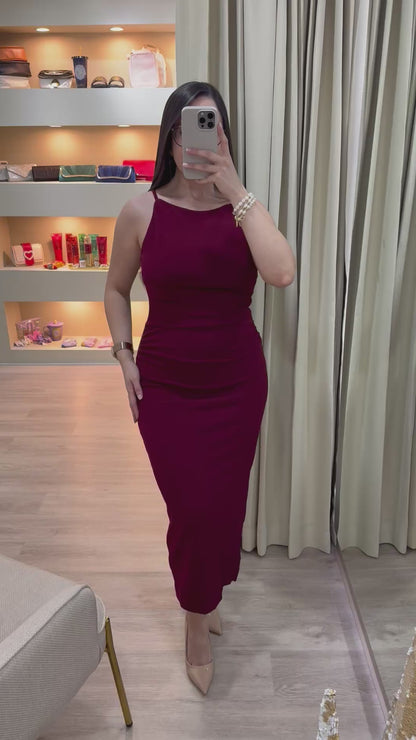 Vestido rojo burdeos largo con tirantes finos