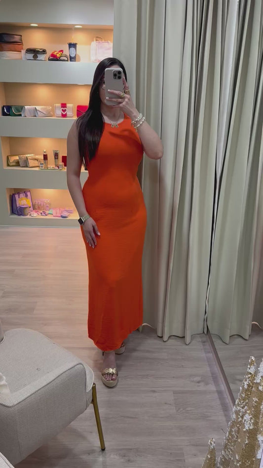 Vestido anaranjado largo
