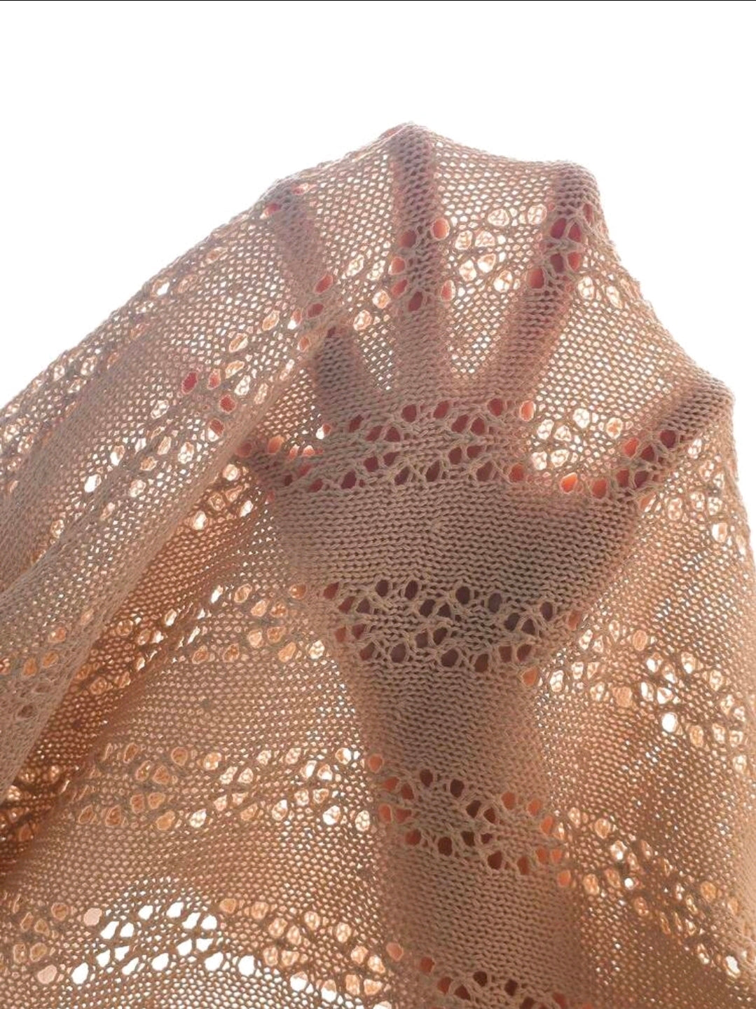 Vestido beige de verano de crochet (salida de baño)