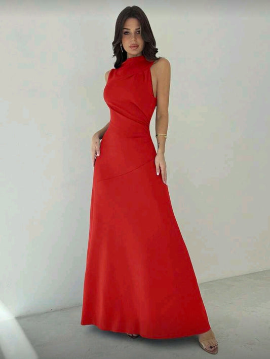 Vestido Rojo Elegante de Cuello Alto y Cintura Ceñida