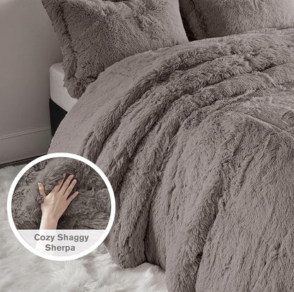 Intelligent Design Malea Shaggy Duvet with Quilted Box Design, Long Faux Fur Comforter Cover Cozy Bedding Set, 3 Piezas, Gris, King