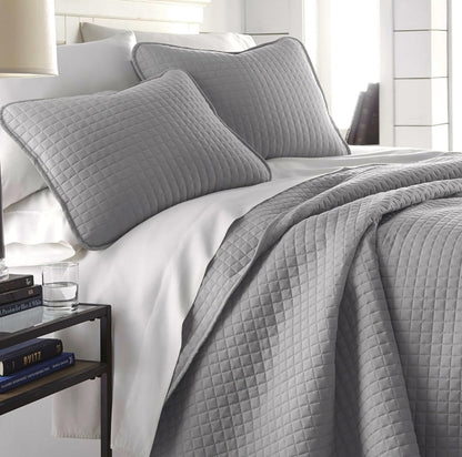 Southshore- Fine Linens, Inc. Oversized Quilt Set Soft Microfiber, 3 Piezas, Gris Claro, Queen