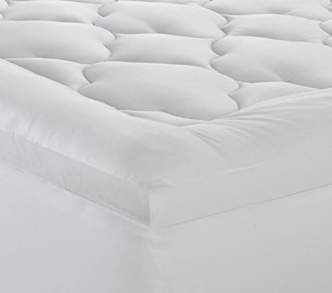 Ella Jayne Home Exquisite Hotel Collection Fluffy Clouds 100% Natural Cotton 300 Thread Count - Full 54" x 80" Acolchonamiento Extra