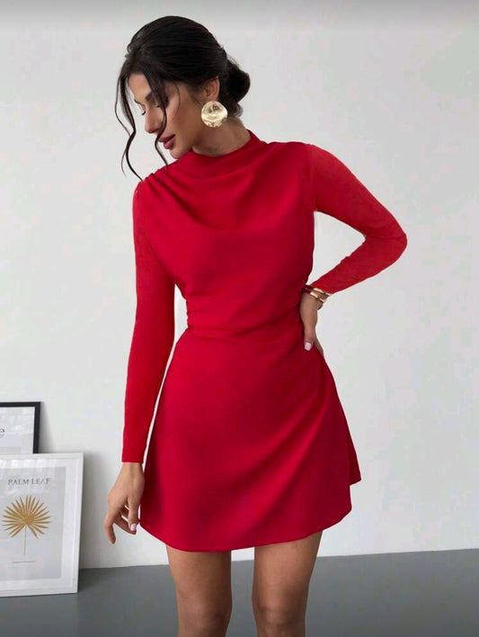 Vestido Rojo Corto de Mangas Largas