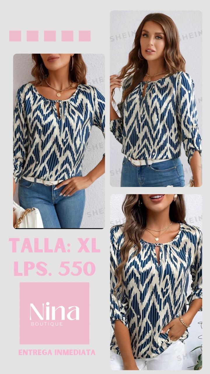 Blusa plisada azul y blanca