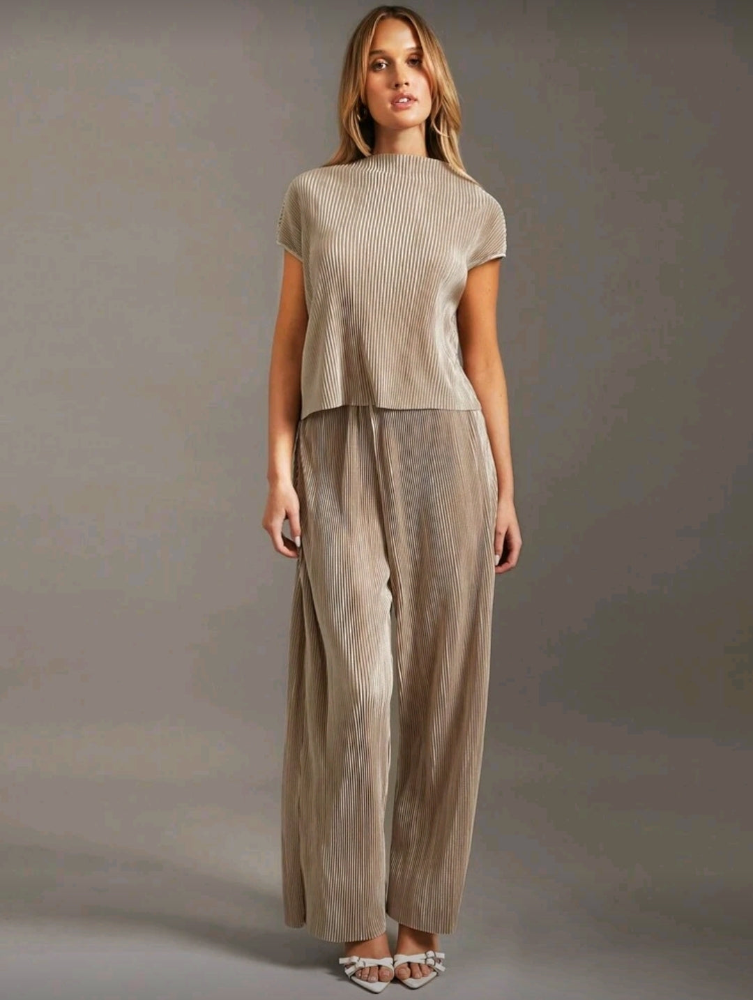 Set Khaki de Blusa y Pantalón Ancho