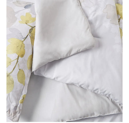 Madison Park Comfort Spaces Bed in A Bag-Trendy Casual Design Cozy Comforter with Complete Sheet Set with Side Pocket, All Season Cover, Matching Shams, Amarillo, 9 Piezas, King