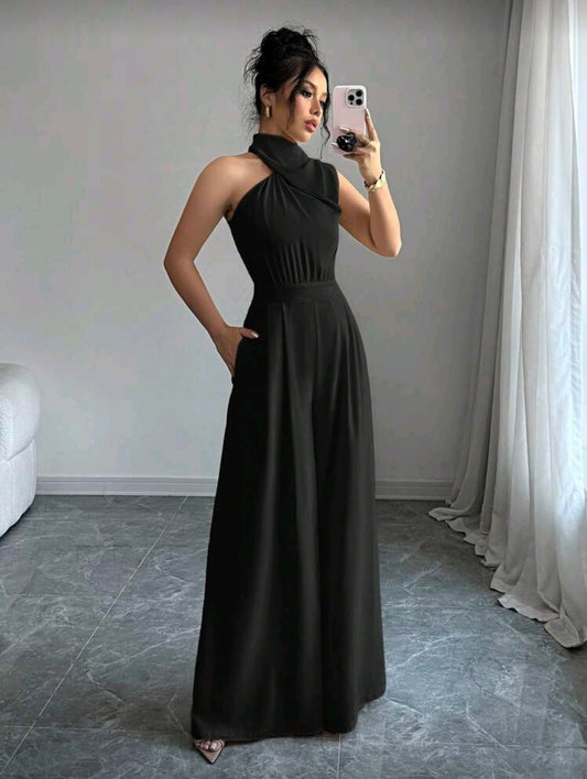 Jumpsuit Negro de Cintura Ajustada y Pierna Ancha