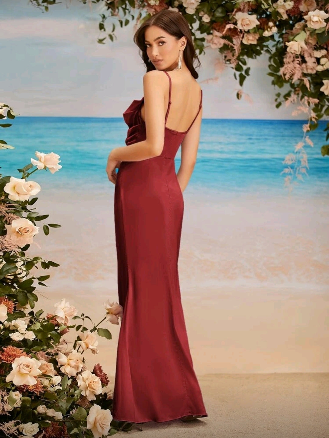 Vestido Elegante con Apertura en el Muslo color Borgoña