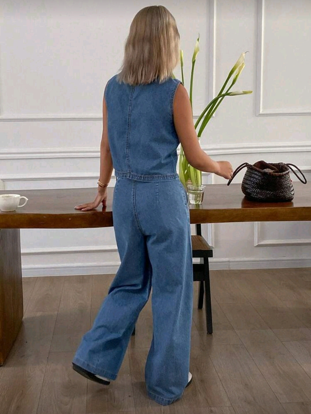 Conjunto Minimalista de Jean con Pantalón y Chaleco