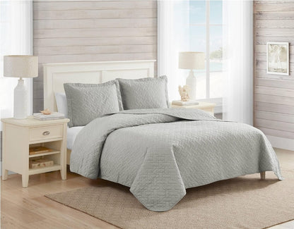 Tommy Bahama Quilt Set Soft Bedding with Matching Shams, Lightweight Home Decor for All Seasons, 3 Piezas, Gris, Queen