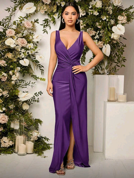 Vestido morado largo con Pliegues en la Cintura