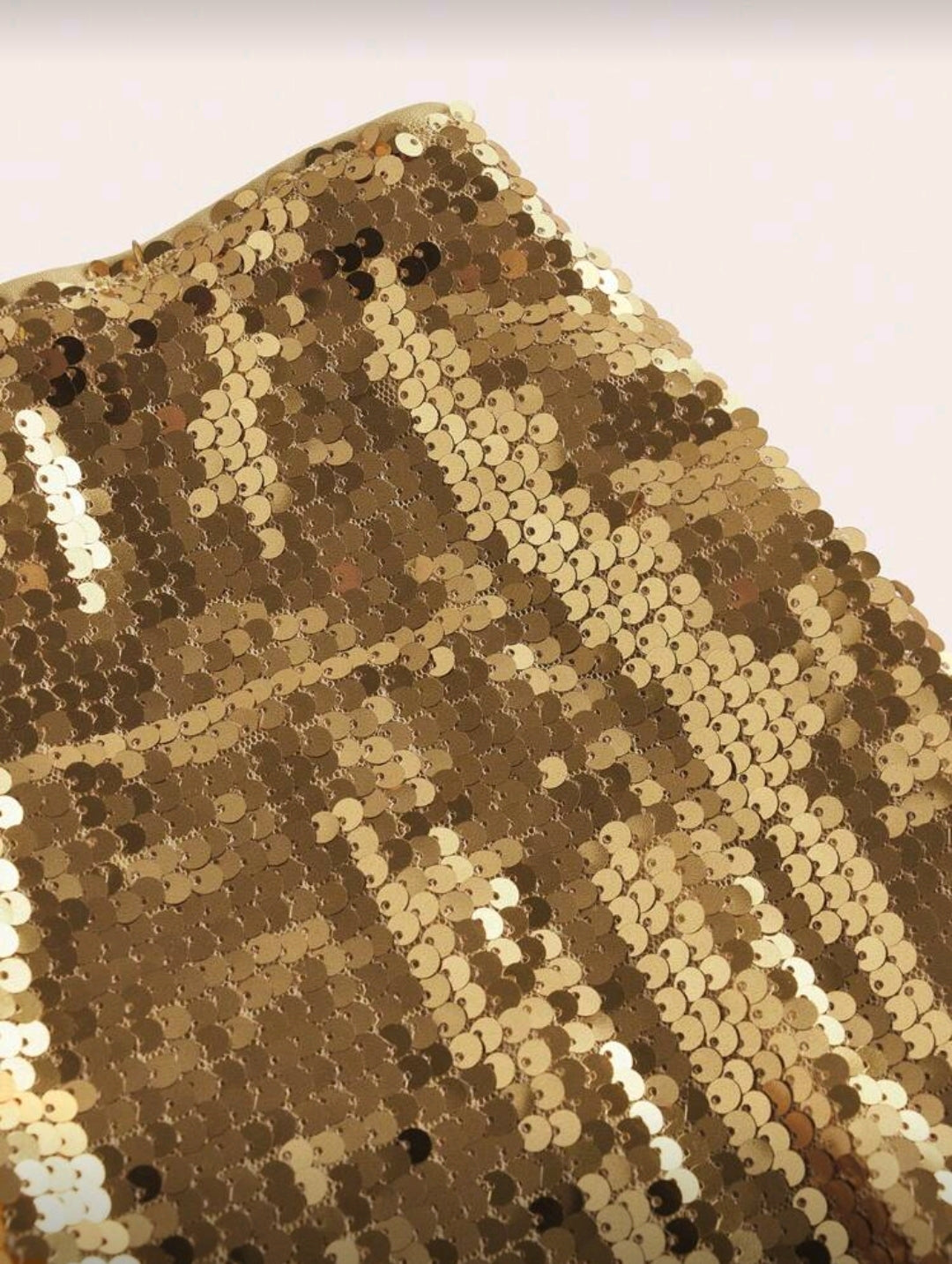 Minifalda Dorada Ajustada de Lentejuelas