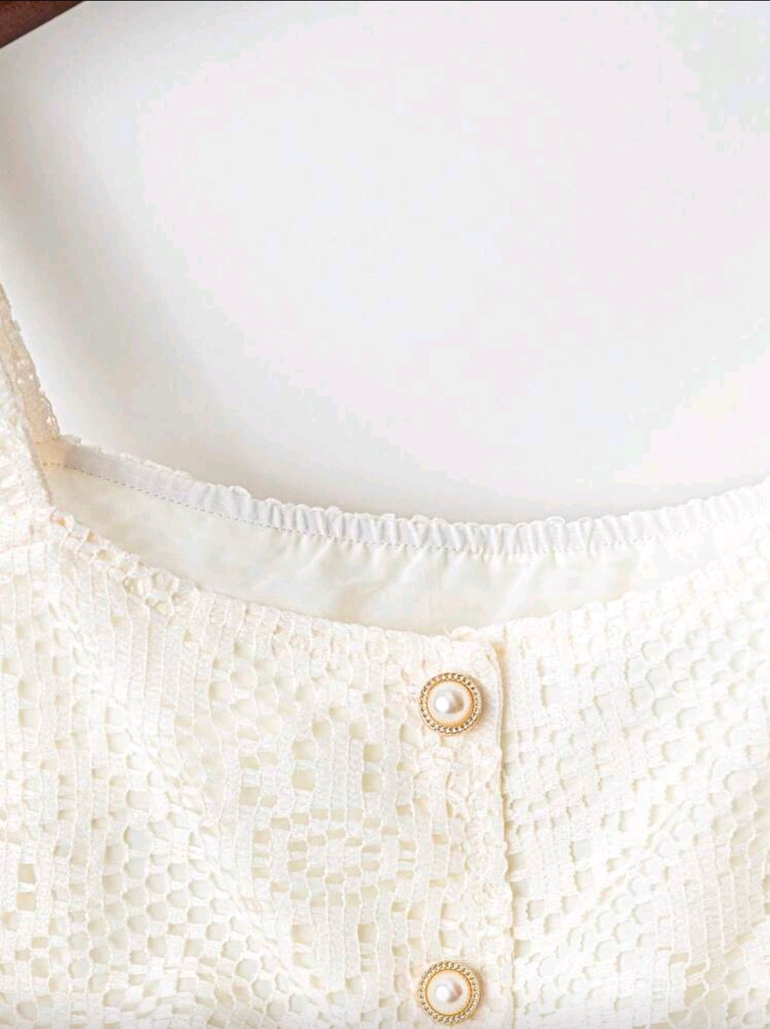 Conjunto blanco de 2 piezas con top y falda