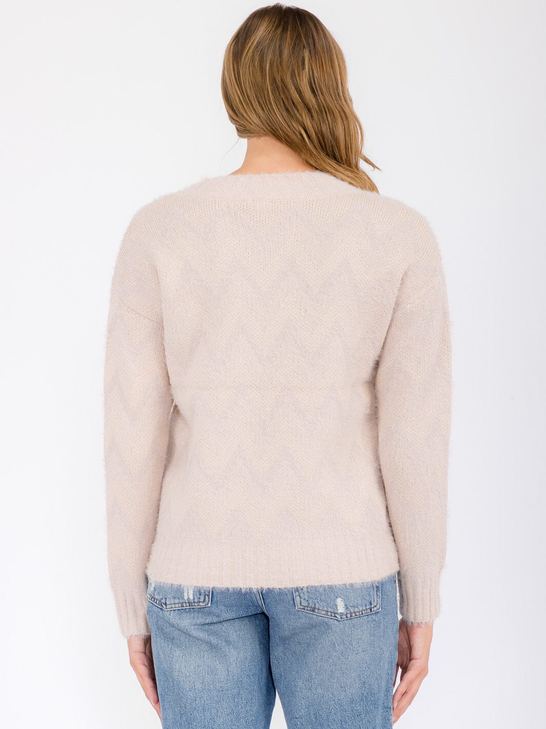 Sueter pullover blanco con detalles brillantes