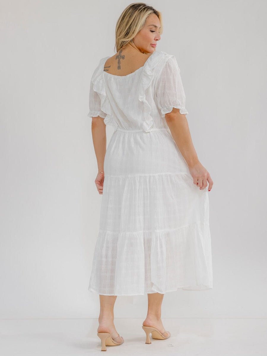 Vestido Plus maxi blanco con bolsillos y cuello cuadrado