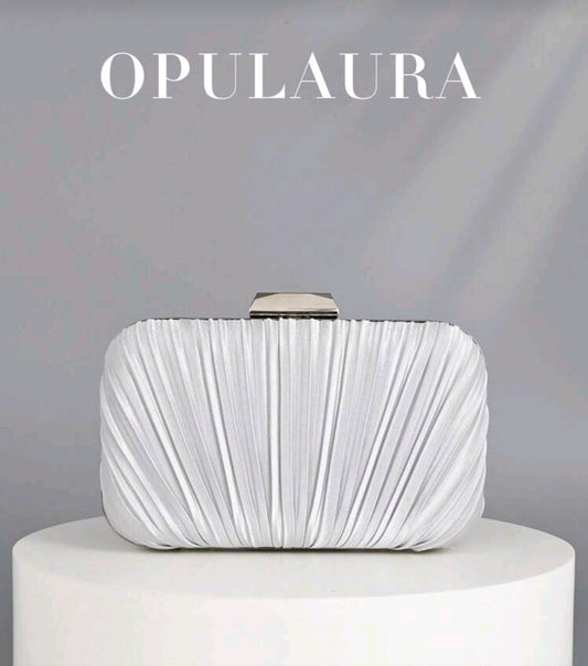 Cartera Clutch OpulAura estilo Plisado Plateada