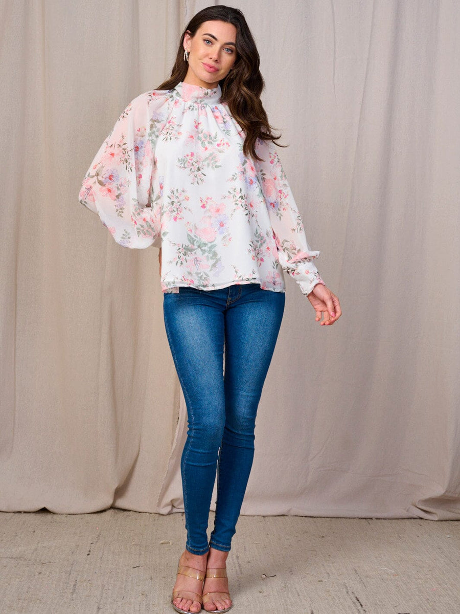 Blusa Blanca Floral de Cuello Alto y Mangas Largas