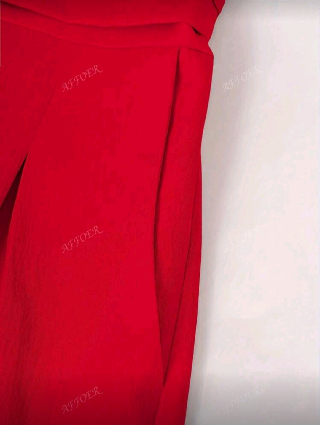 Jumpsuit Rojo Holgado de Pierna Ancha y Cuello en V