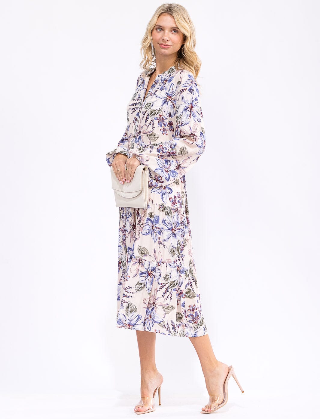 Vestido Blanco Floral de Botones Cuello en V