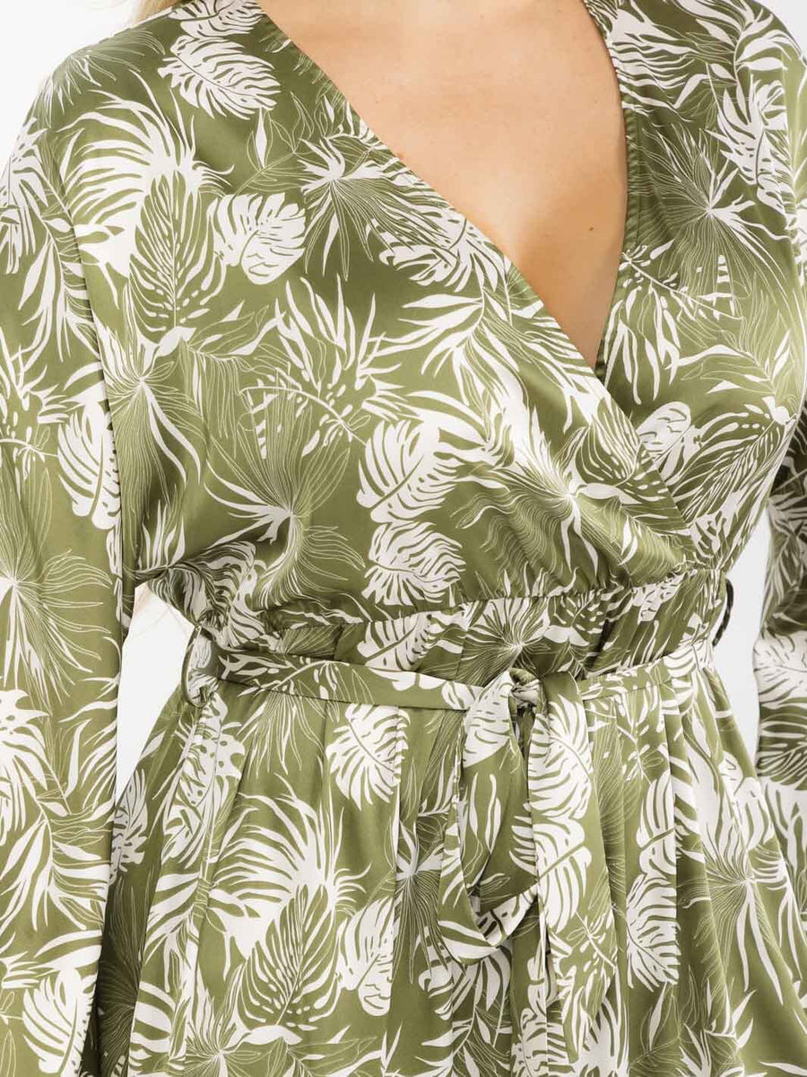 Vestido Plus verde y estampado blanco de hojas con cinturón y mangas largas