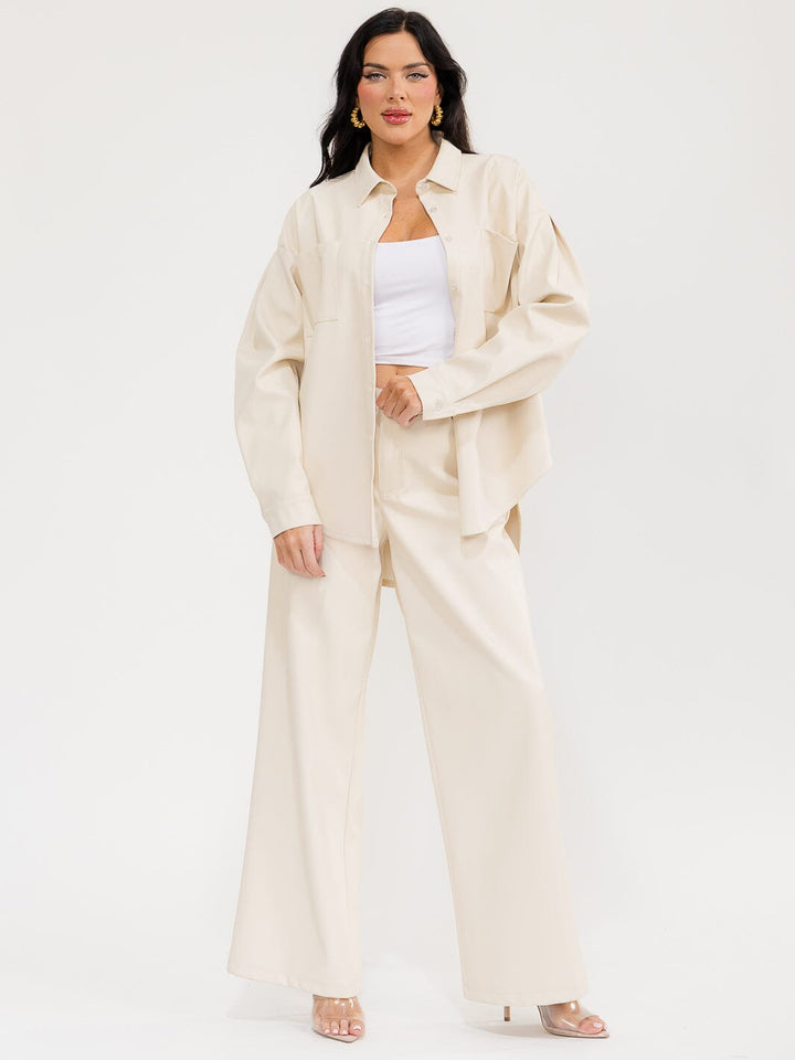 Conjunto beige  de chaqueta manga larga y pantalón