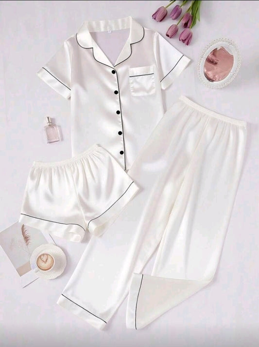 Conjunto de pijama blanca satinada de 3 piezas