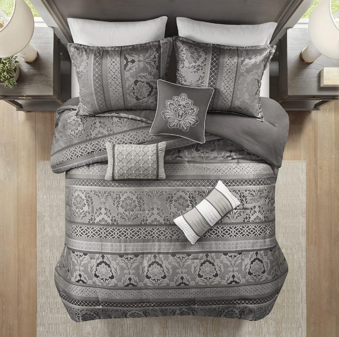 Madison Park Bellagio 7 Piece Comforter Set Damask Design Down Alternative Queen 90"x90" Gris