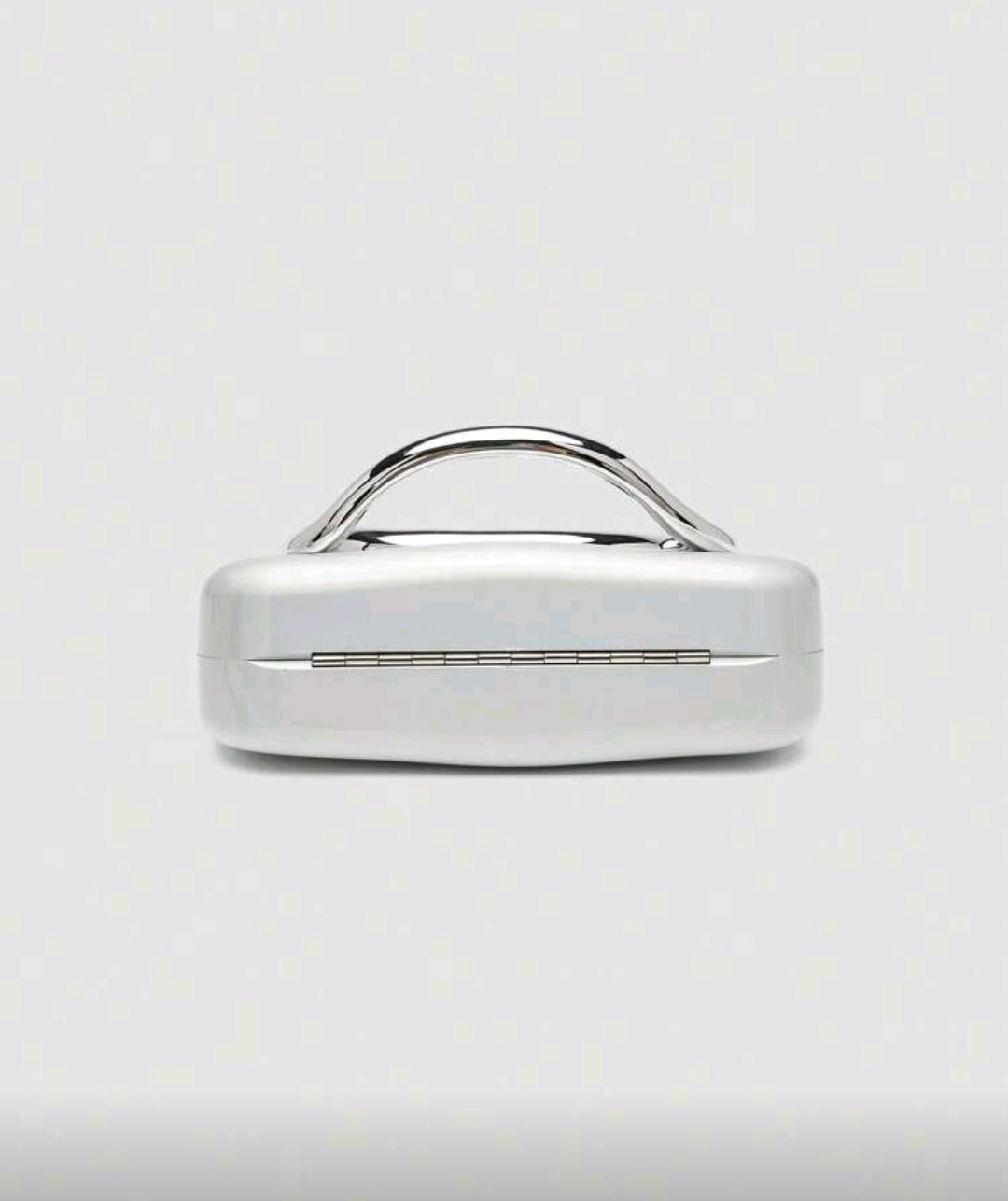 Cartera Plateada Estilo Clutch de Acrílico