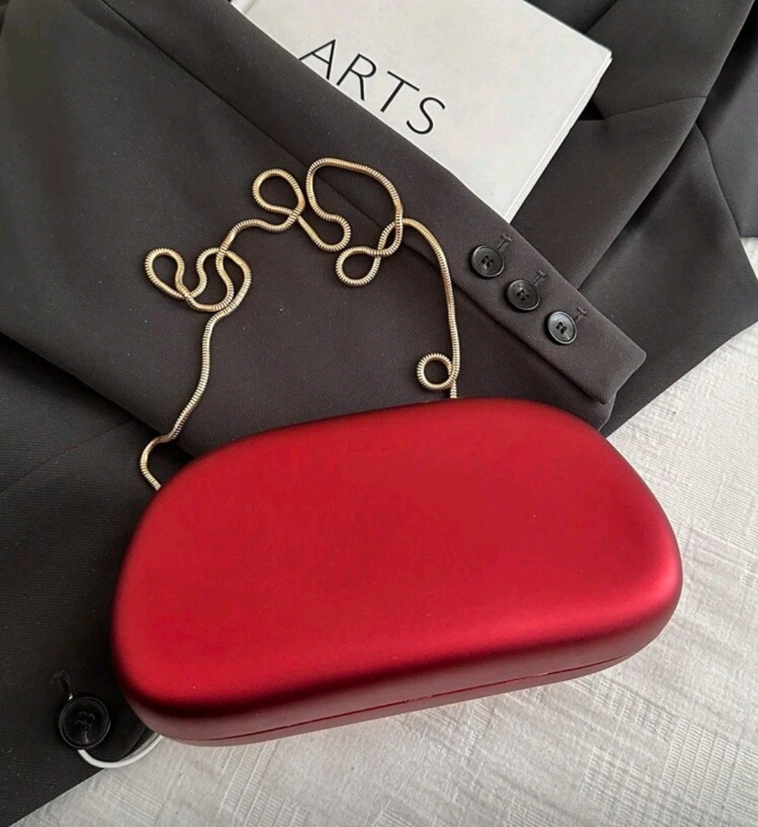 Cartera Estilo Clutch Rojo y Dorado