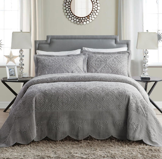 VCNY Home - Quilt Set, Cozy Plush Bedding with Matching Sham, Elegant Room Decor, 3 Piezas Gris, King